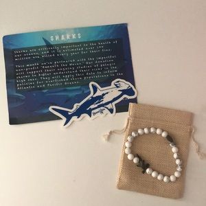 Buena Vida Shark Bracelet